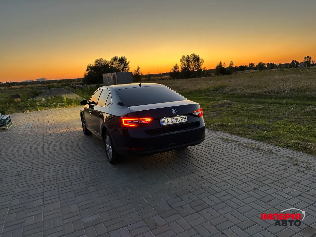 Skoda Superb - фото 19