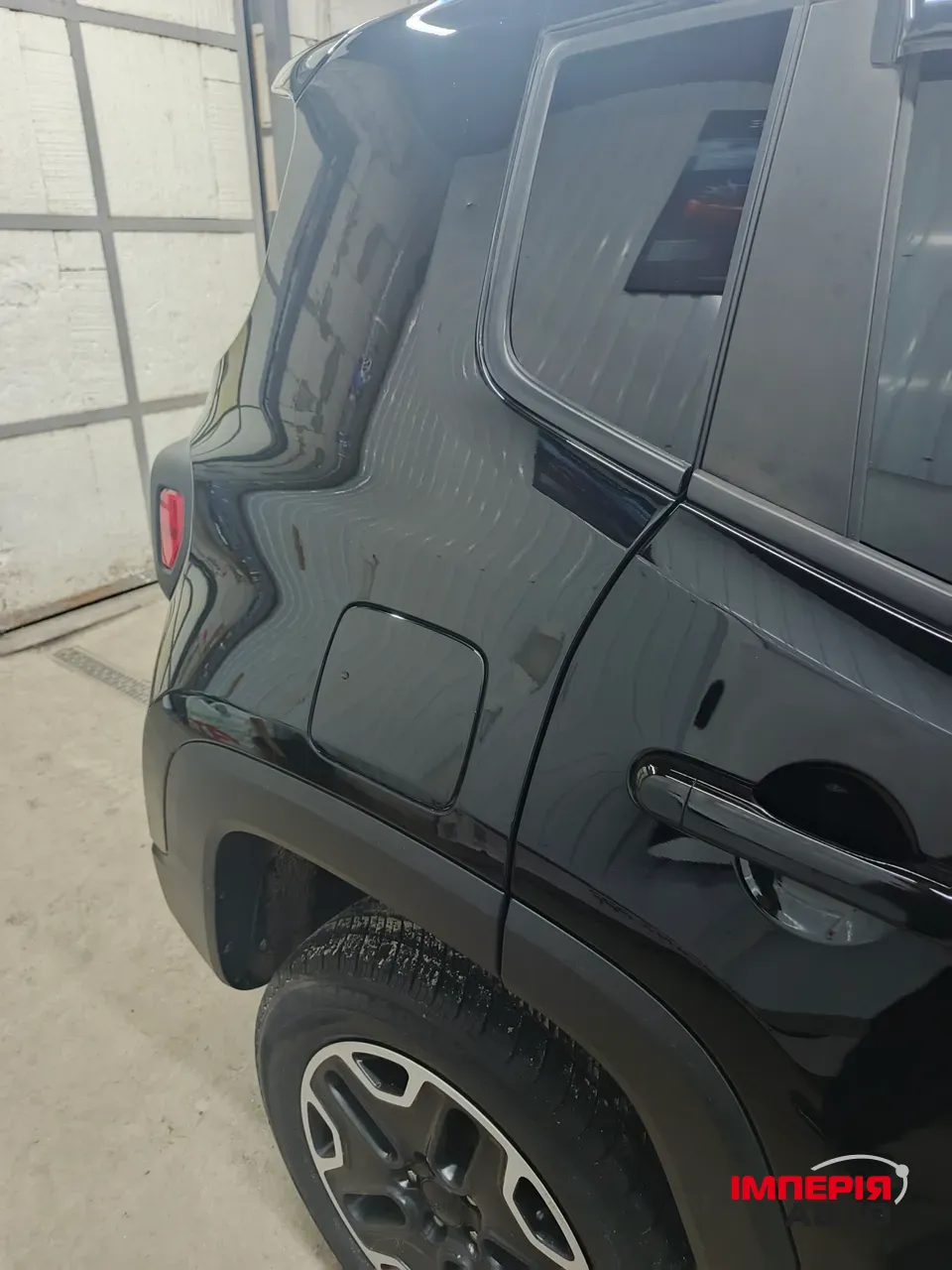 Jeep Renegade - фото 1