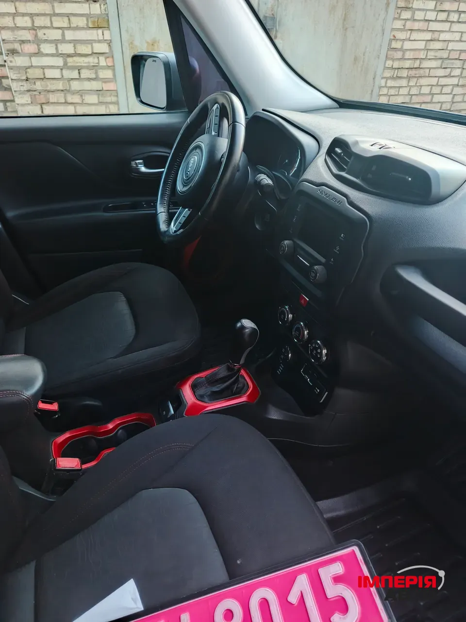 Jeep Renegade - фото 16