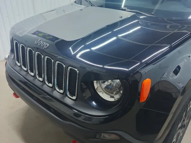 Jeep Renegade - фото 1
