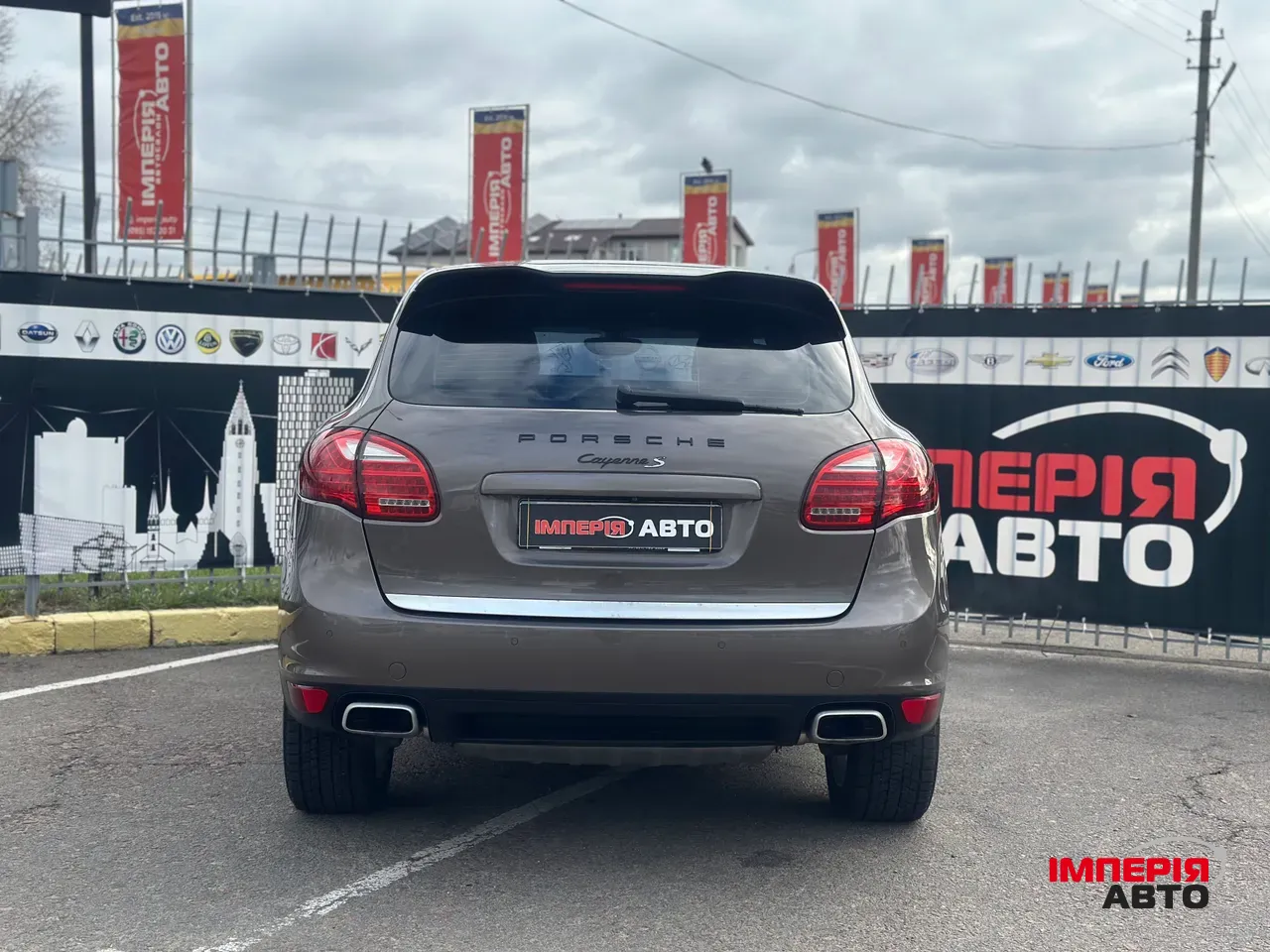 Porsche Cayenne - фото 5