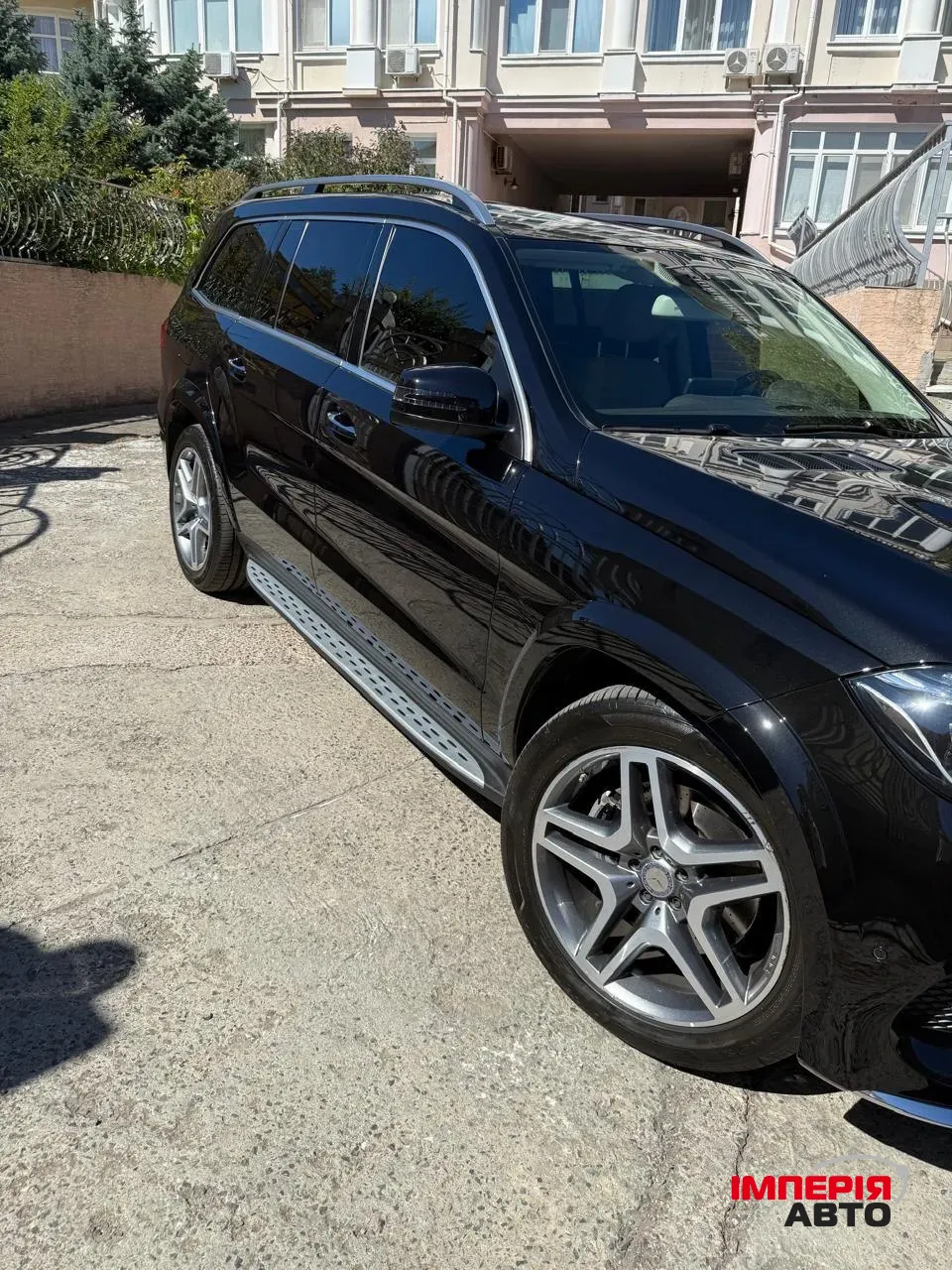 Mercedes-Benz GLS - фото 4