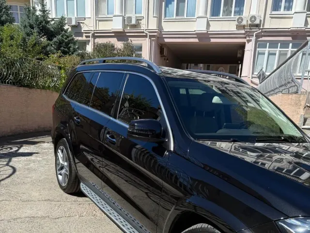 Mercedes-Benz GLS - фото 4