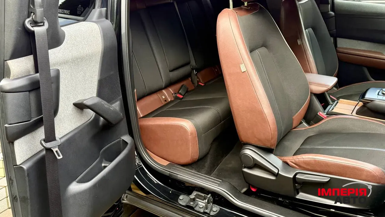 Mazda MX-30 - фото 28