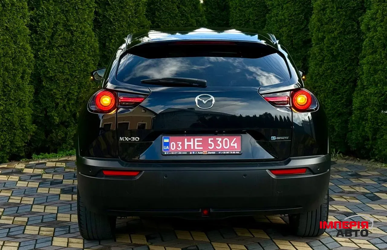 Mazda MX-30 - фото 7