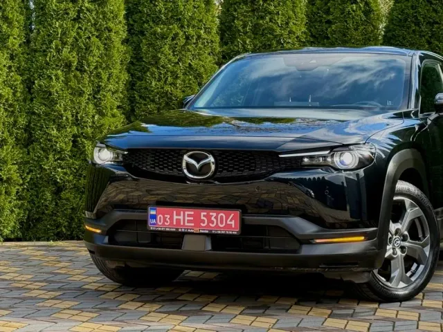 Mazda MX-30 - фото 4