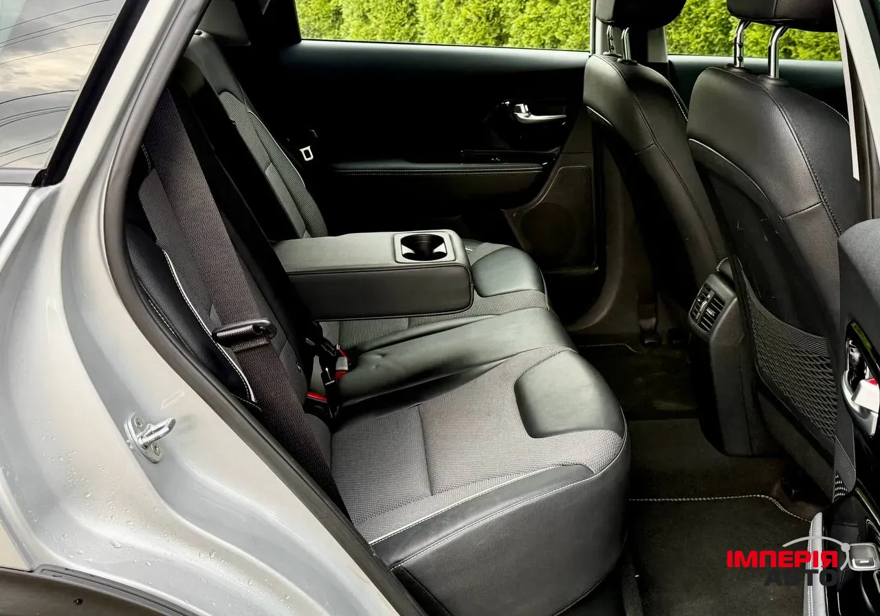 Kia Niro - фото 29