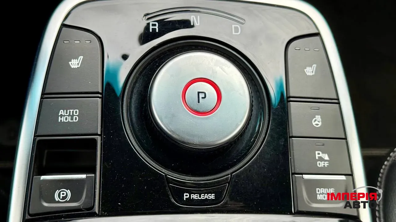 Kia Niro - фото 24