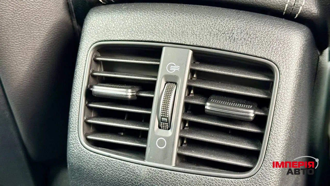 Kia Niro - фото 27