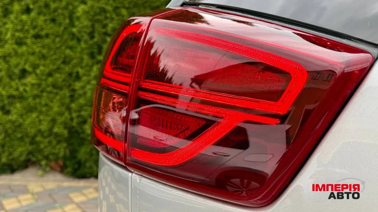 Kia Niro - фото 8