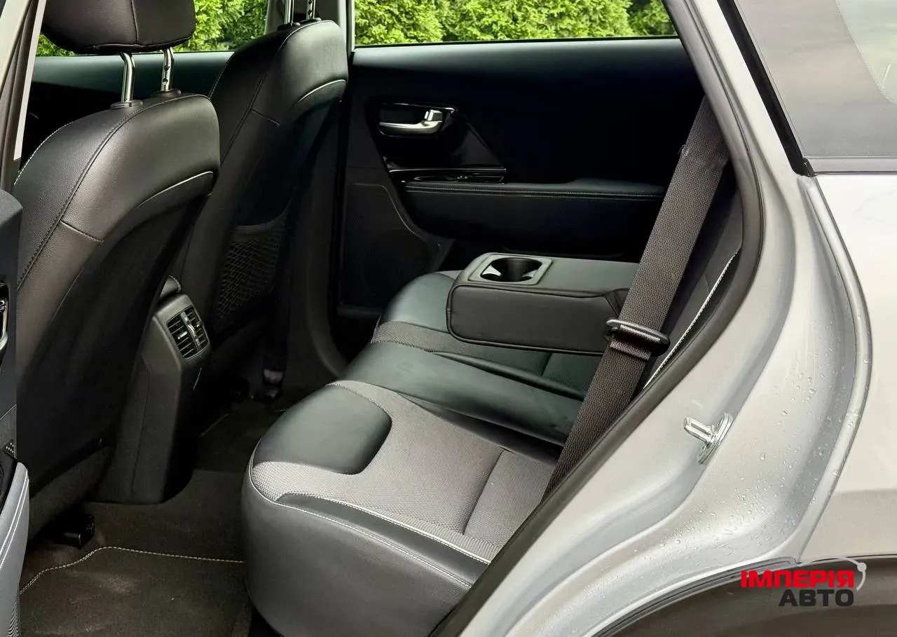 Kia Niro - фото 26