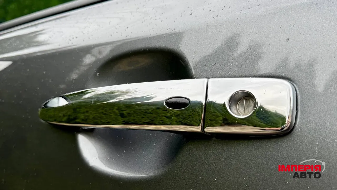 Nissan Leaf - фото 37