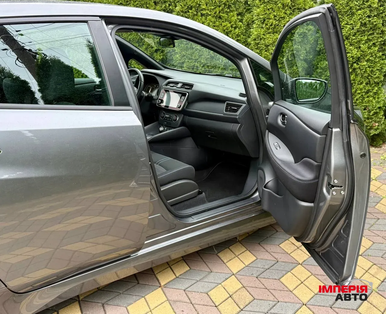 Nissan Leaf - фото 31