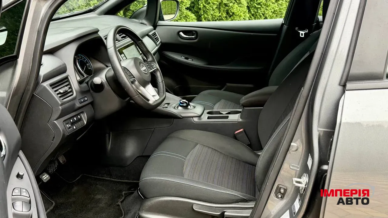 Nissan Leaf - фото 16