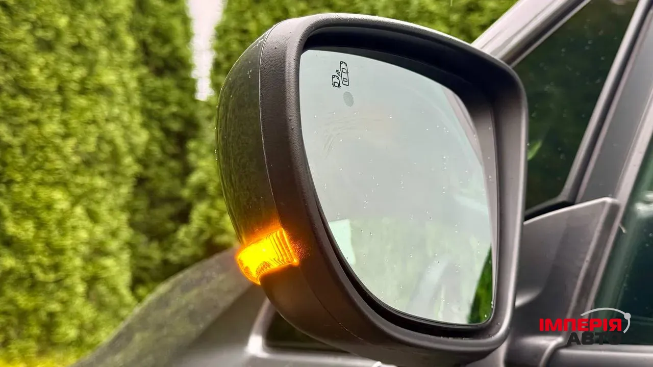 Nissan Leaf - фото 14