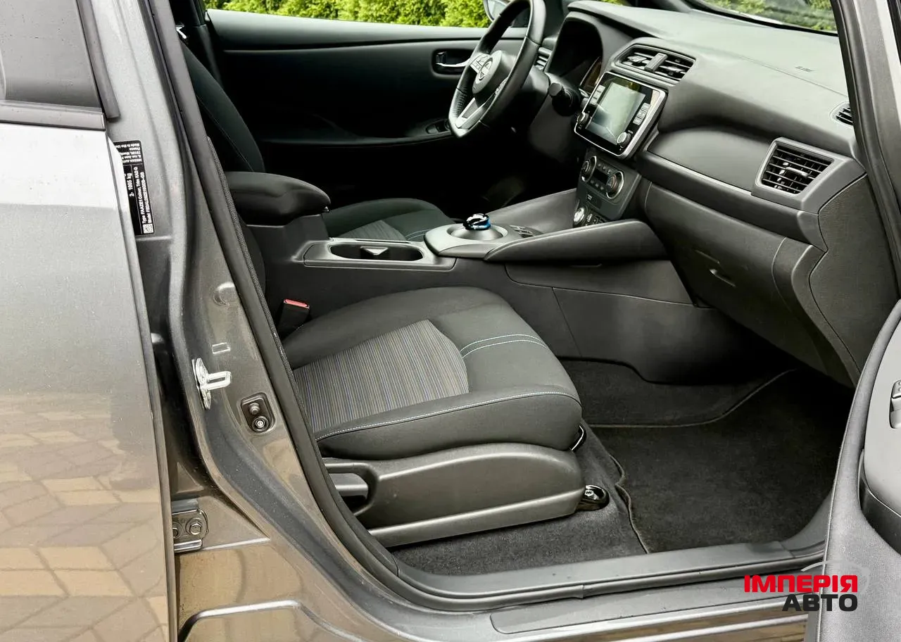 Nissan Leaf - фото 33