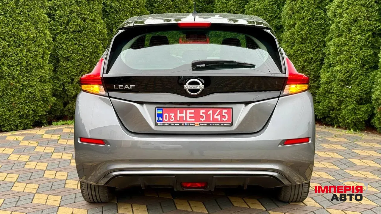 Nissan Leaf - фото 11