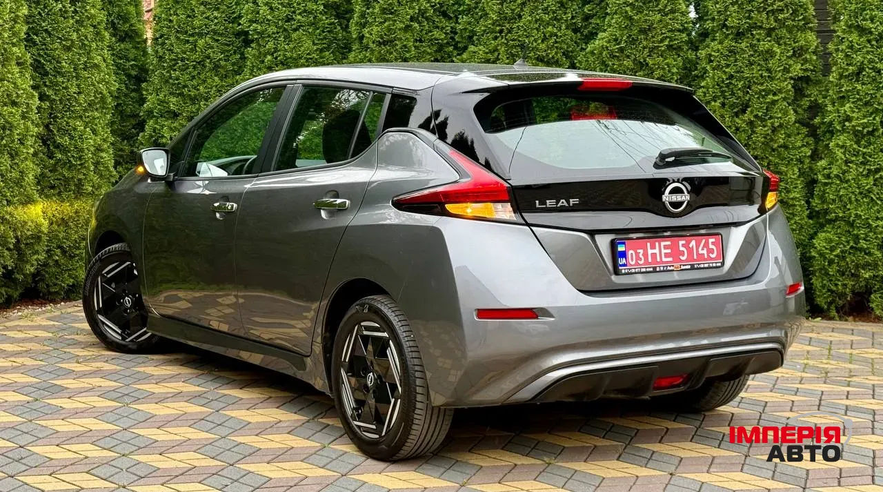 Nissan Leaf - фото 8