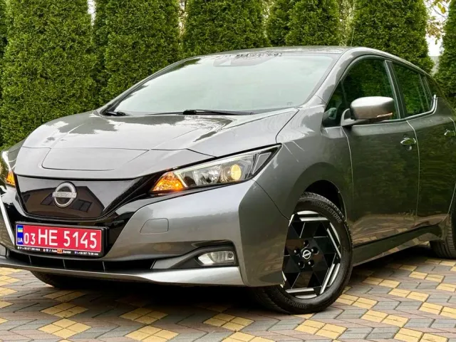 Nissan Leaf - фото 5