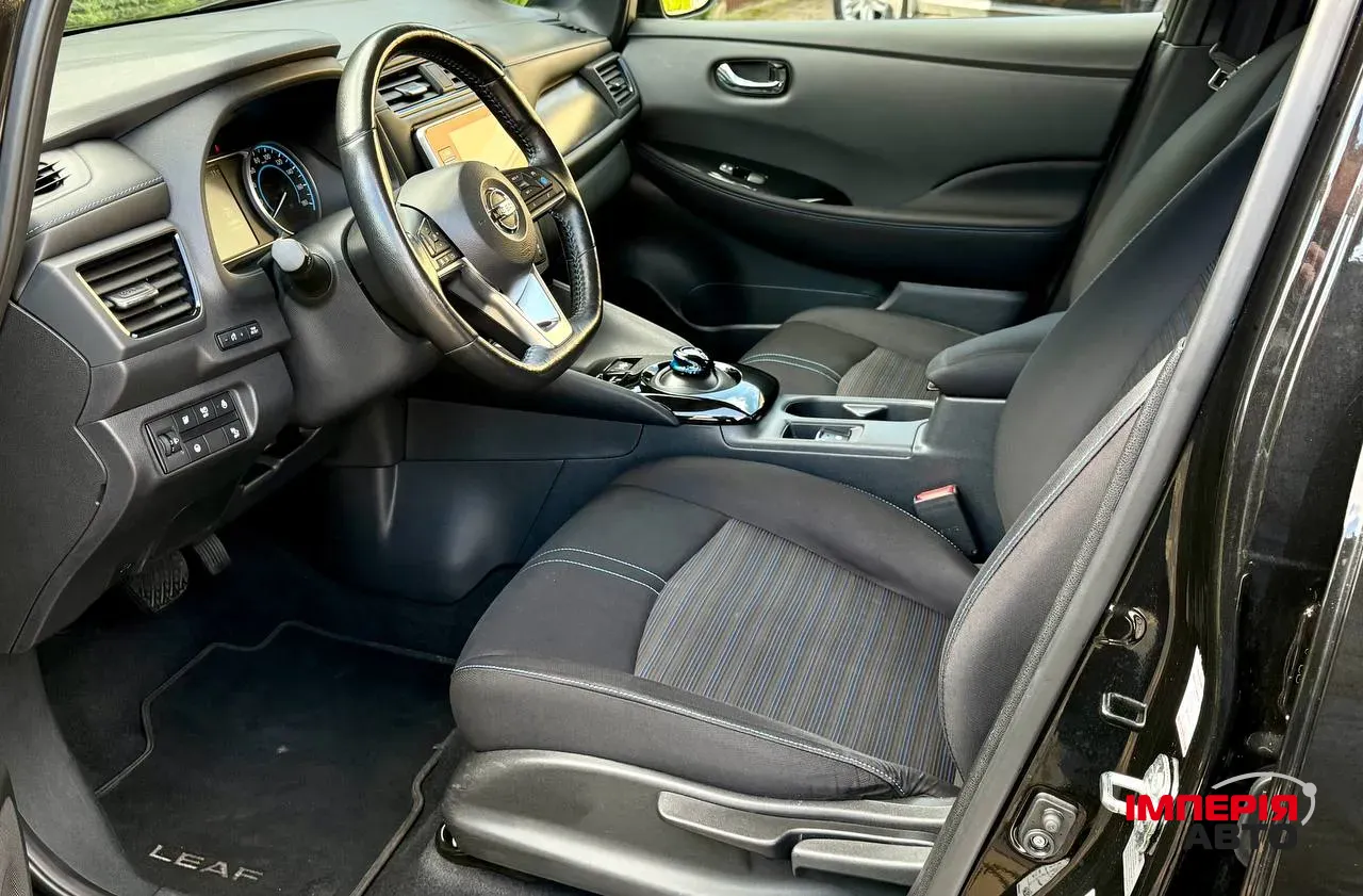 Nissan Leaf - фото 21