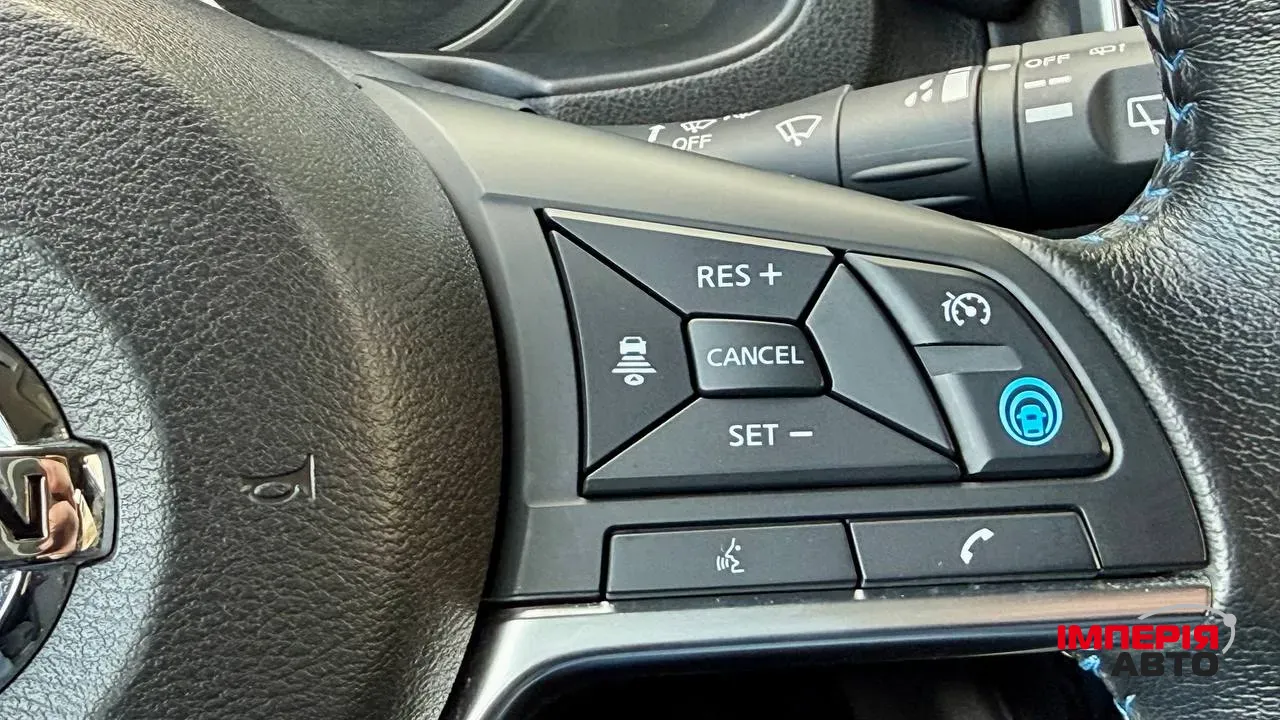 Nissan Leaf - фото 23