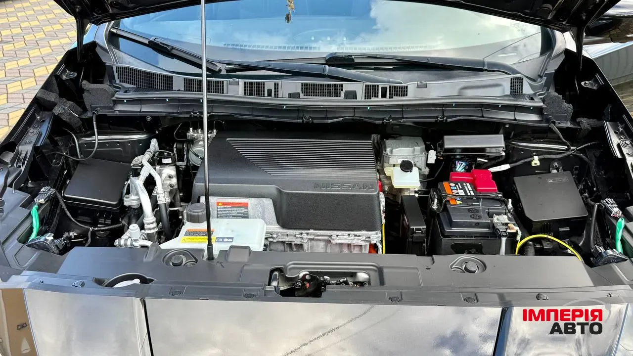 Nissan Leaf - фото 41