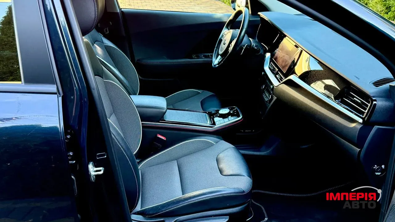 Kia Niro - фото 35
