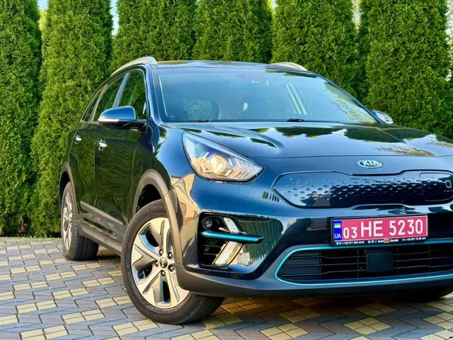 Kia Niro - фото 1