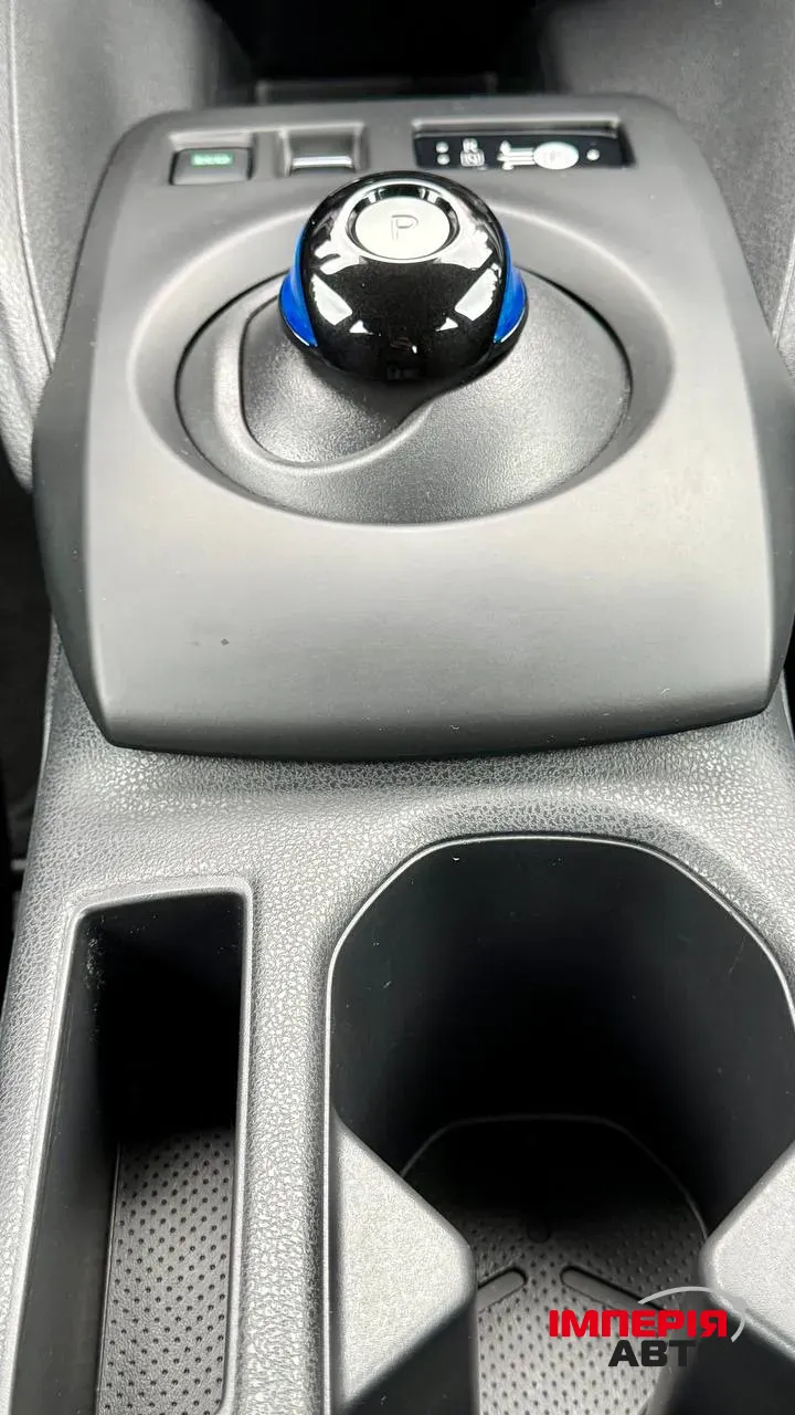 Nissan Leaf - фото 35