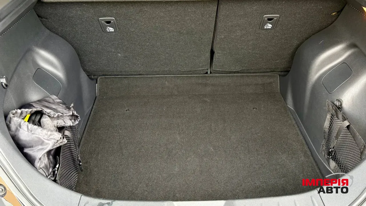 Nissan Leaf - фото 16