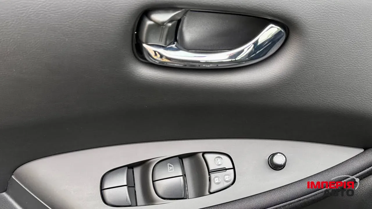 Nissan Leaf - фото 19