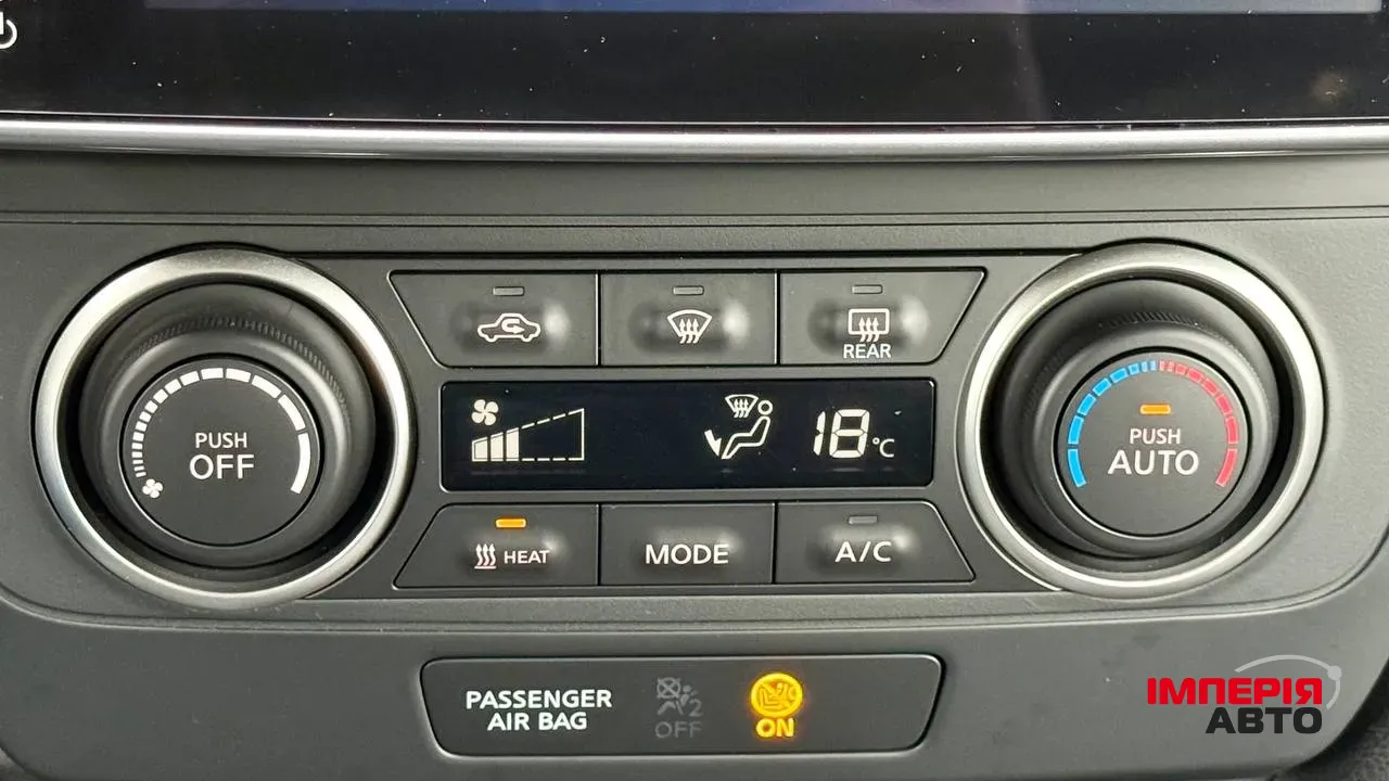 Nissan Leaf - фото 36