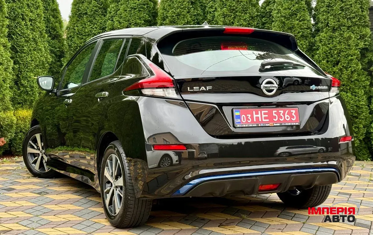 Nissan Leaf - фото 13