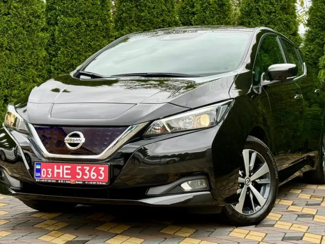 Nissan Leaf - фото 5