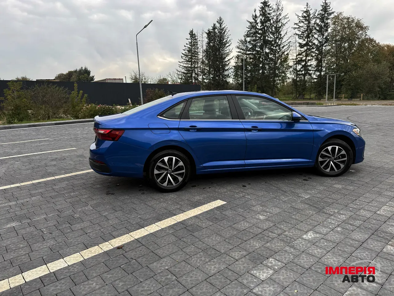 Volkswagen Jetta - фото 6