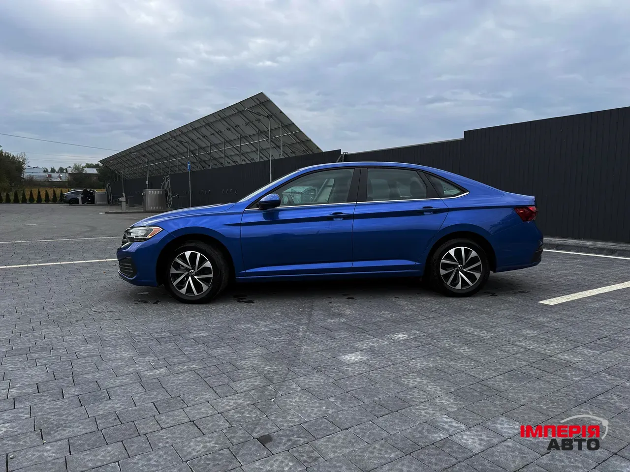 Volkswagen Jetta - фото 1