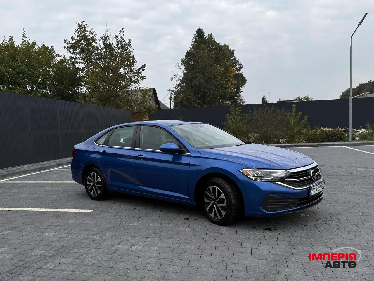 Volkswagen Jetta - фото 3