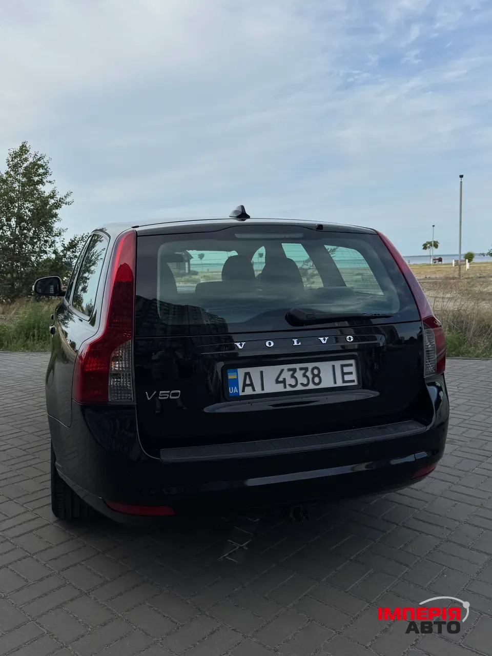 Volvo V50 - фото 7