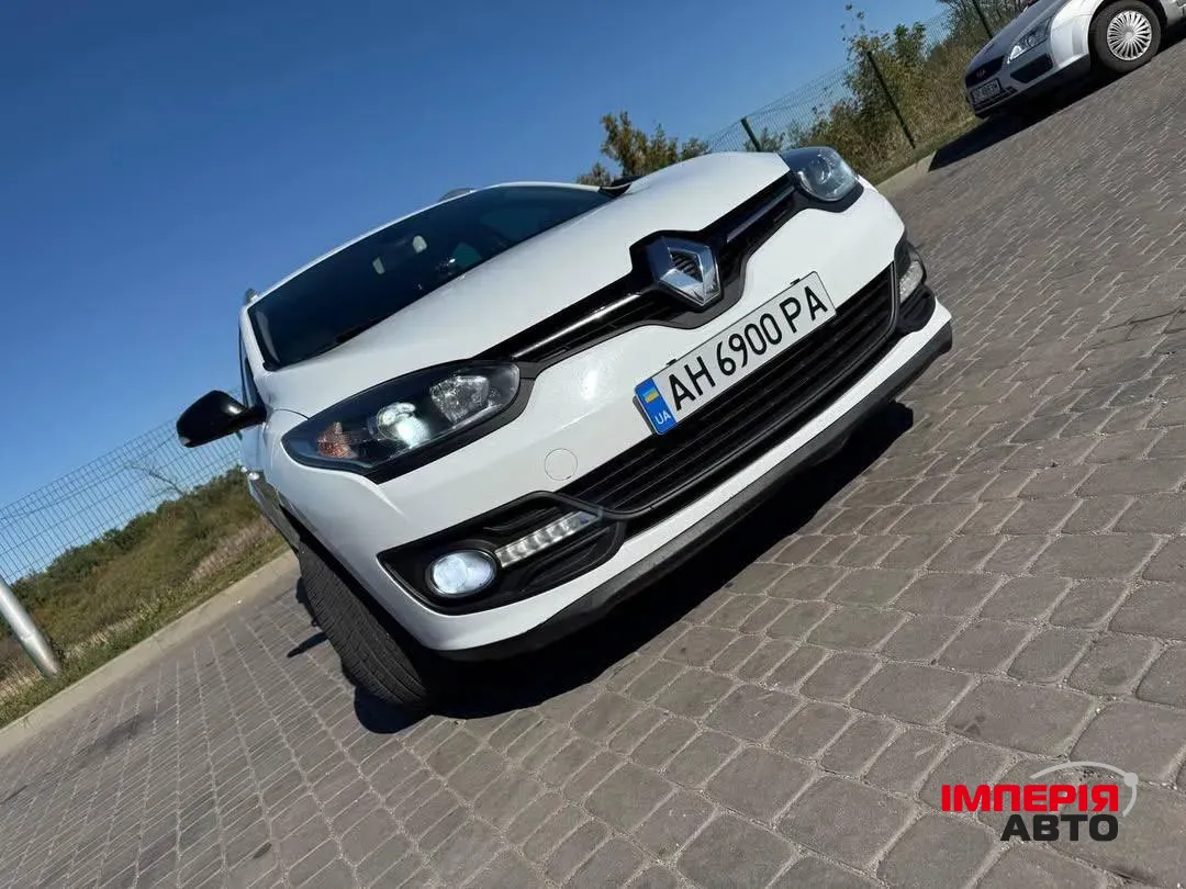 Renault Megane - фото 9