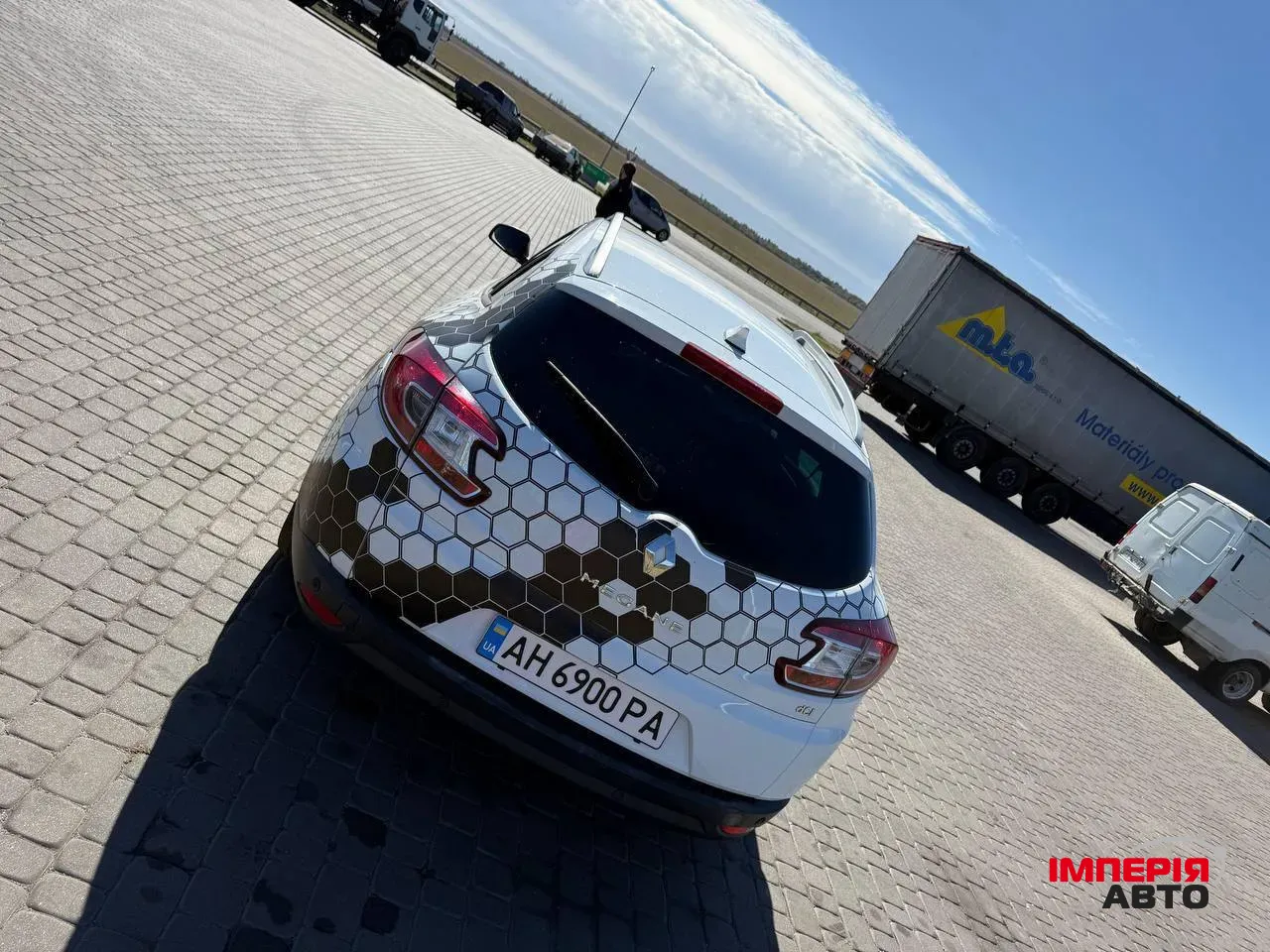 Renault Megane - фото 6