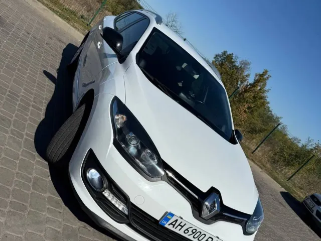 Renault Megane - фото 5