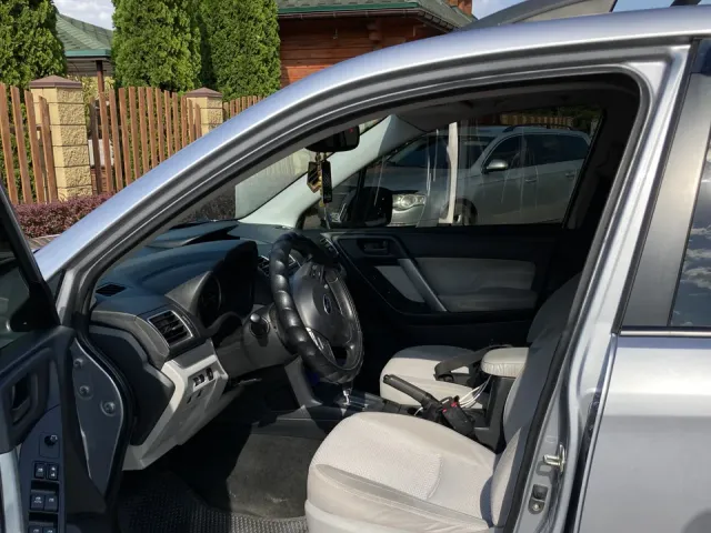 Subaru Forester - фото 2