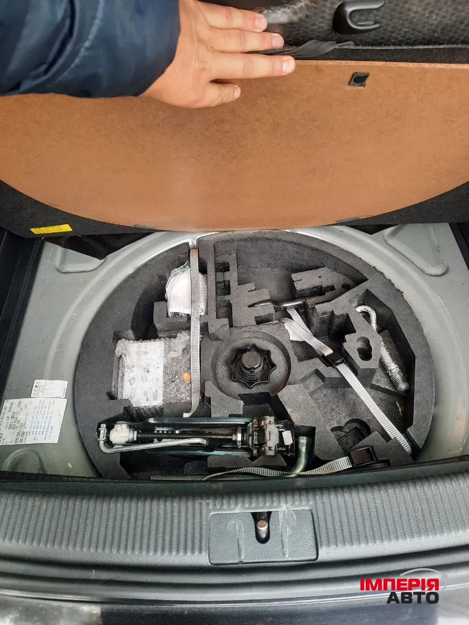 Volkswagen Golf Plus - фото 11