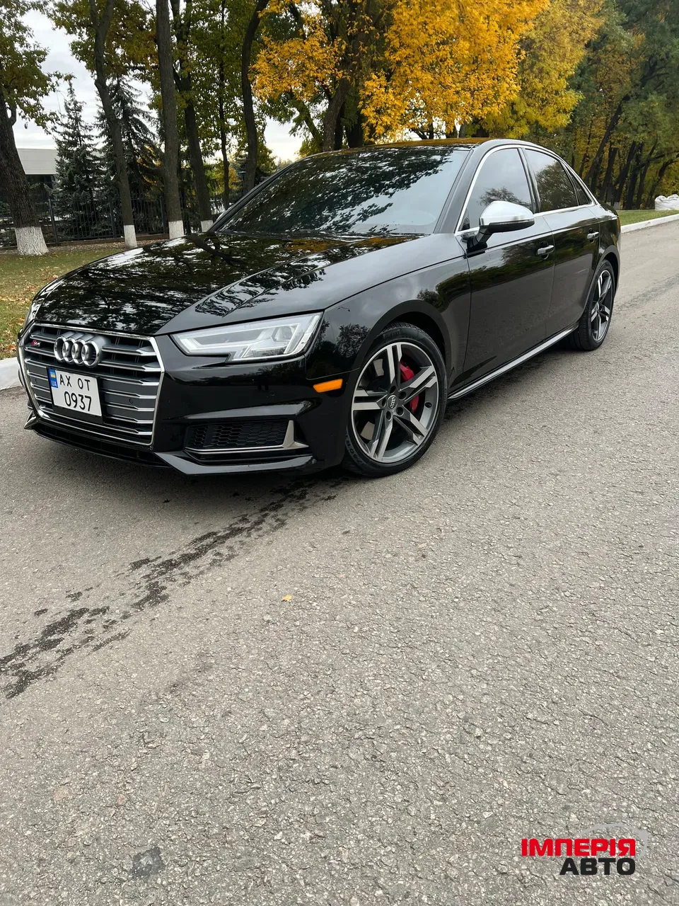 Audi S4 - фото 12