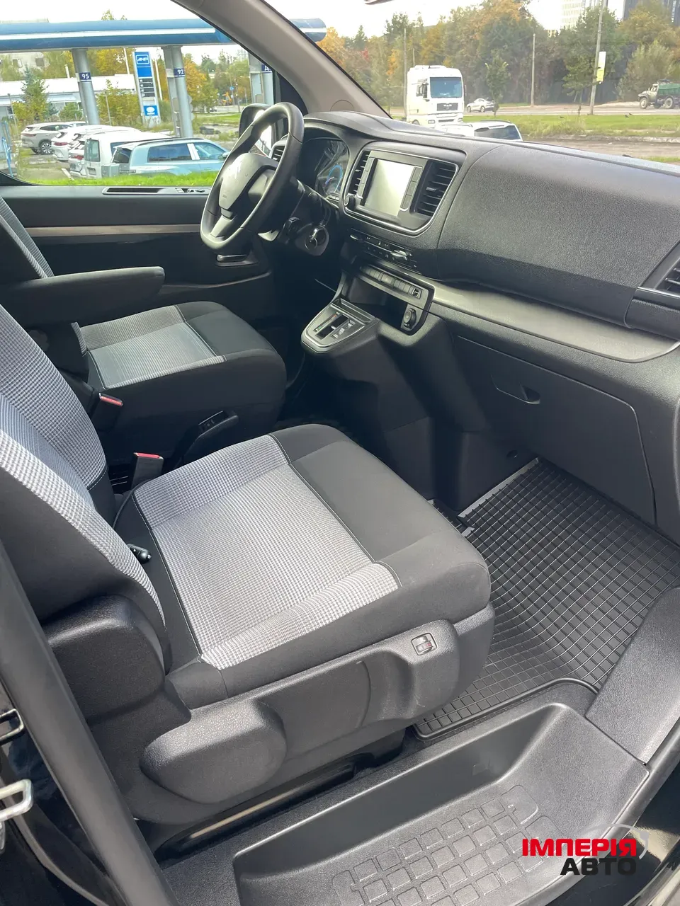 Citroen SpaceTourer - фото 16