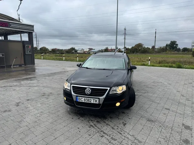 Volkswagen Passat - фото 1