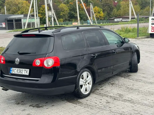 Volkswagen Passat - фото 2