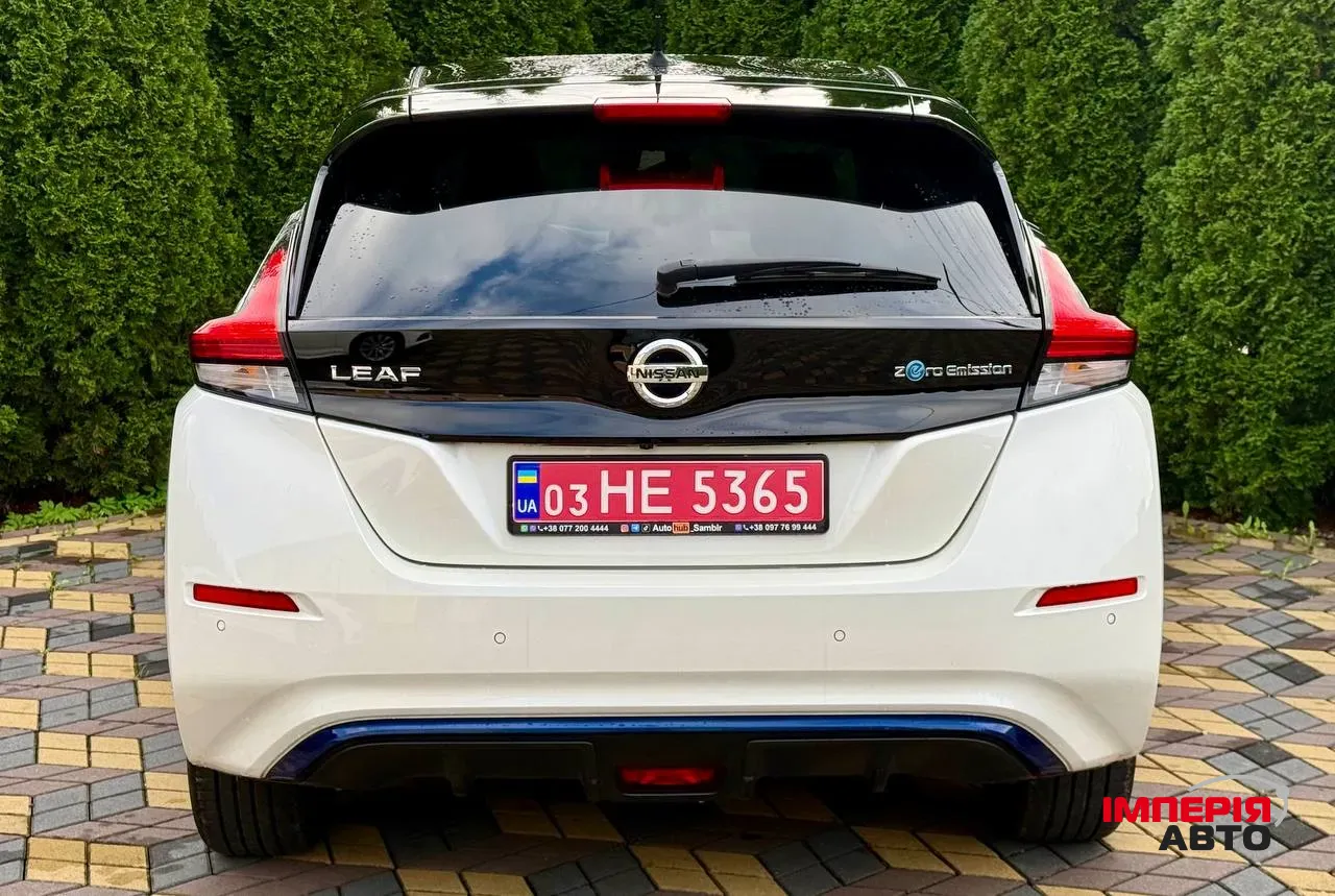 Nissan Leaf - фото 10