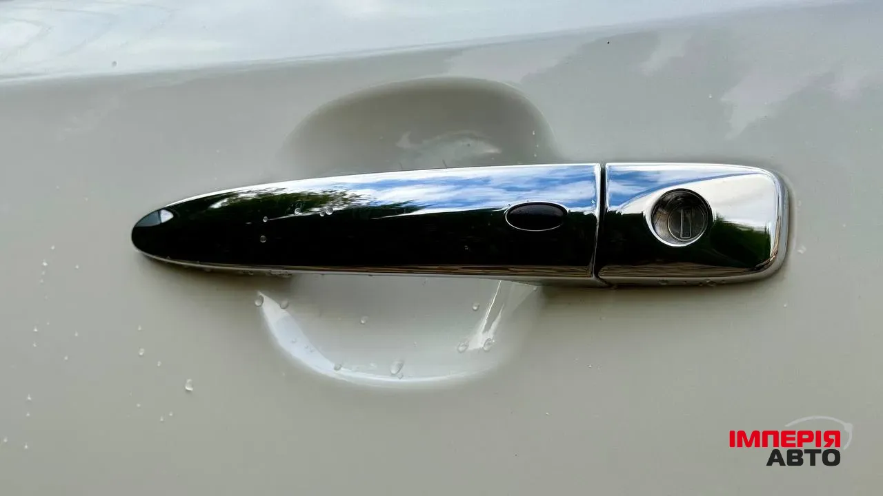 Nissan Leaf - фото 15