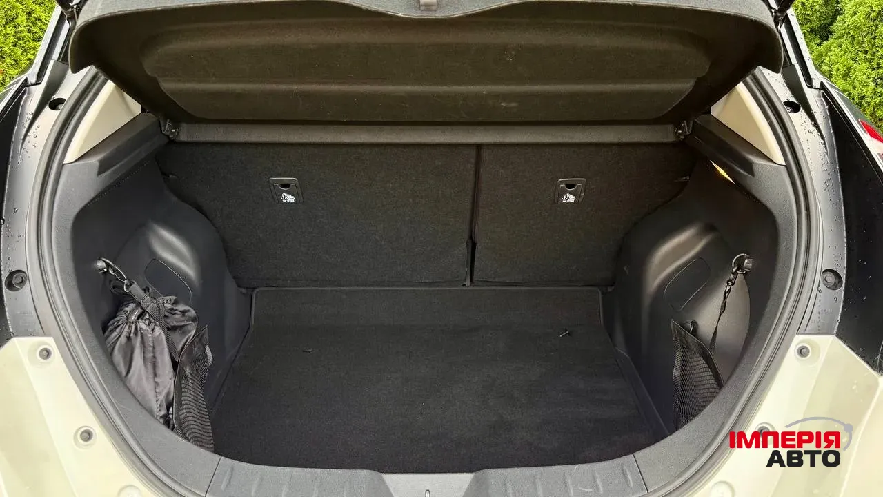 Nissan Leaf - фото 14